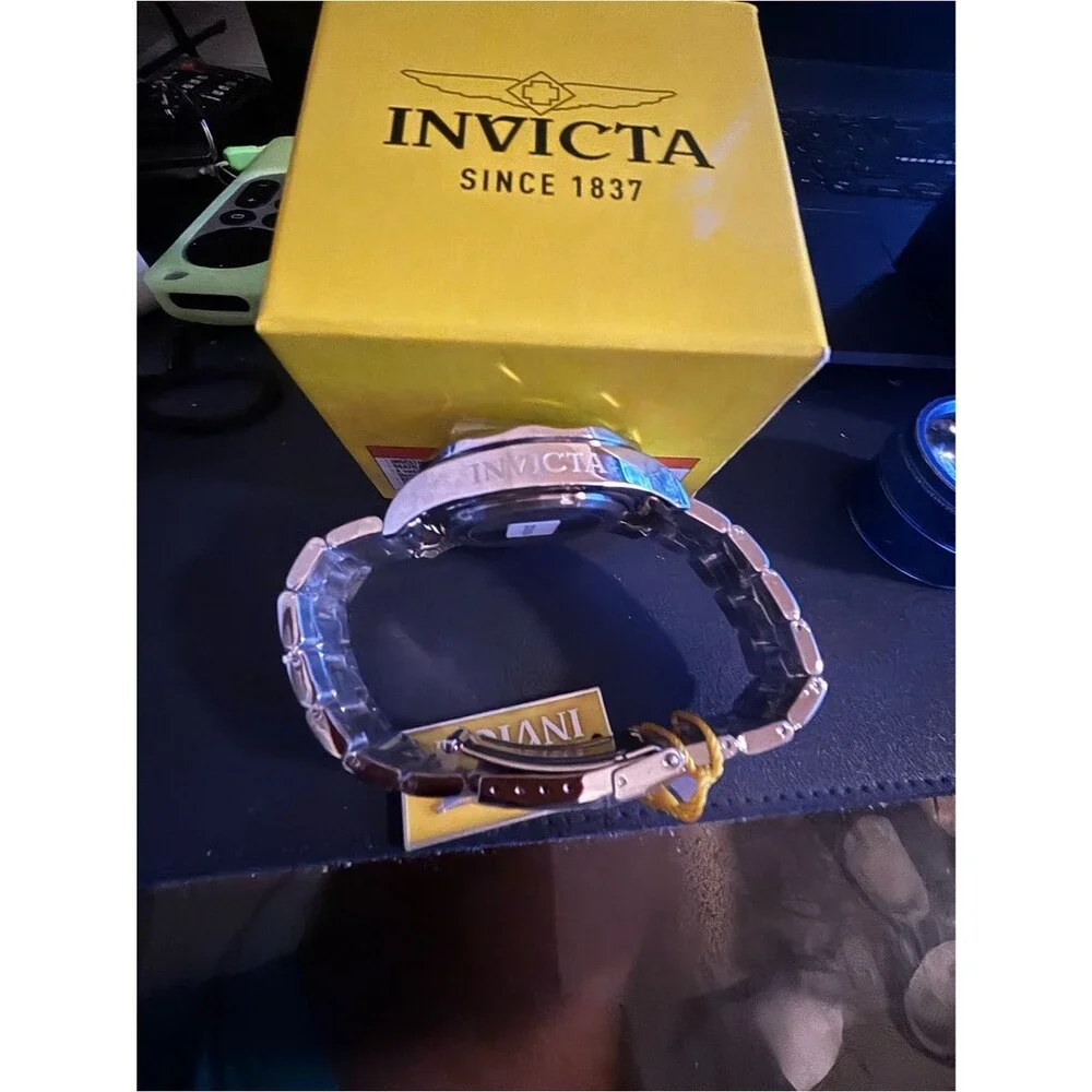 Invicta Silver Watch with Black Dial and Bezel